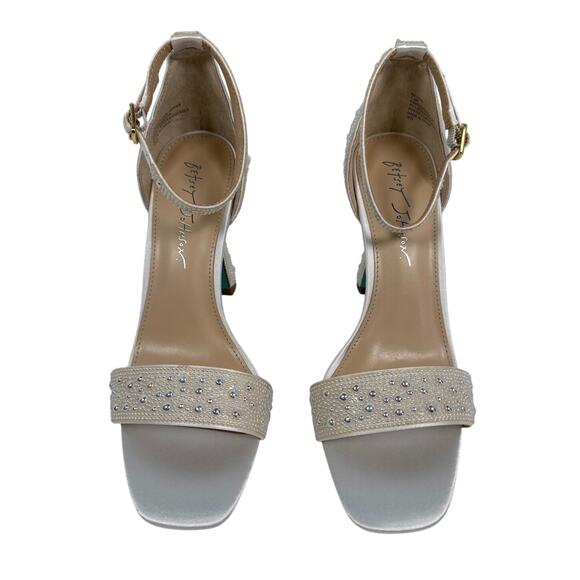 Betsey Johnson Sandals Dani Pearl Womens 7.5 M  Ivory Spool Heel Ankle Buckle - Picture 7 of 10